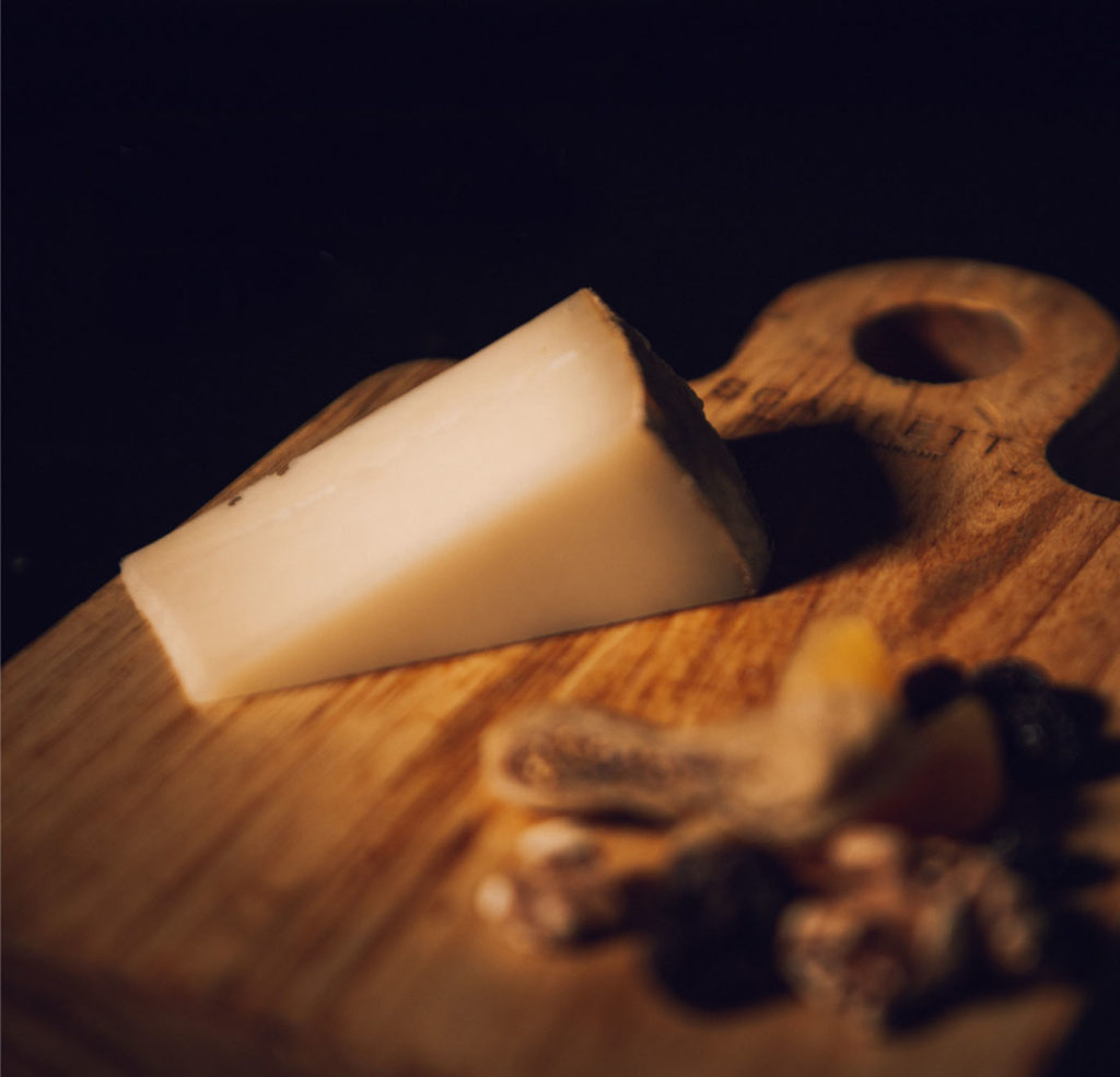 Ossau Iraty Ossau Iraty French cheese Scarlett Bangkok