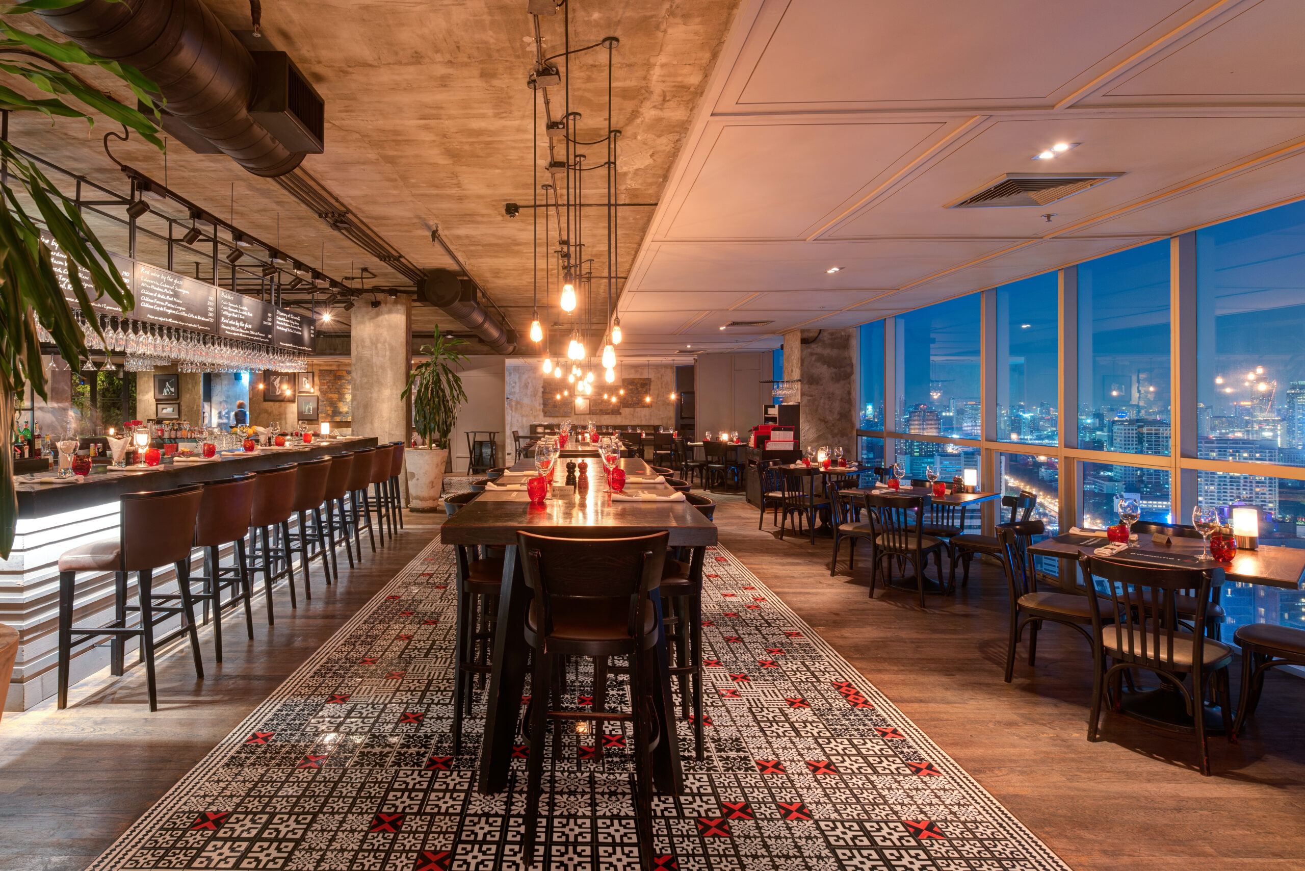 SCARLETT WINE BAR & RESTAURANT_06 Scarlett Bangkok interior